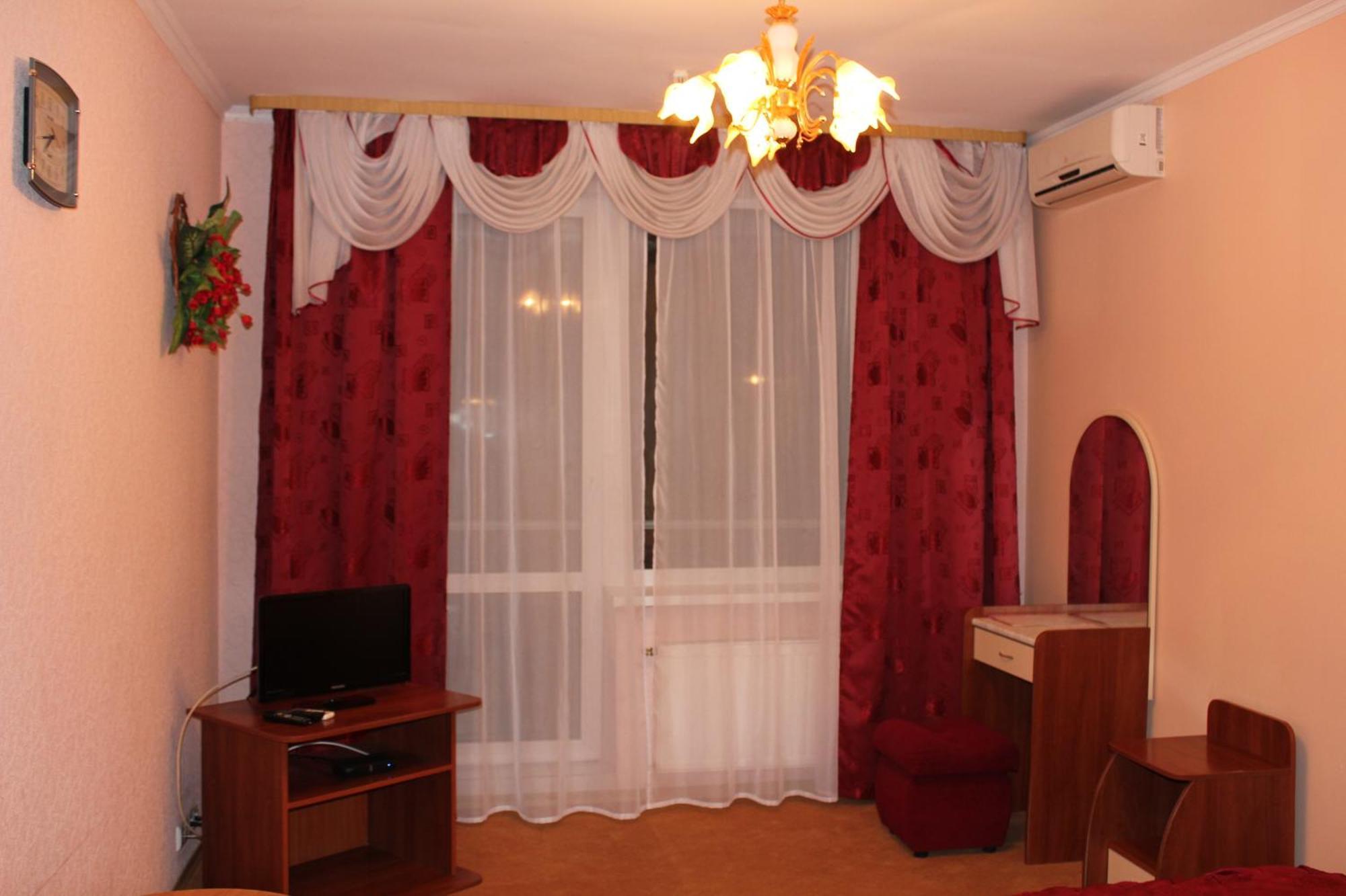 Galant Hotel Boryspil Bagian luar foto