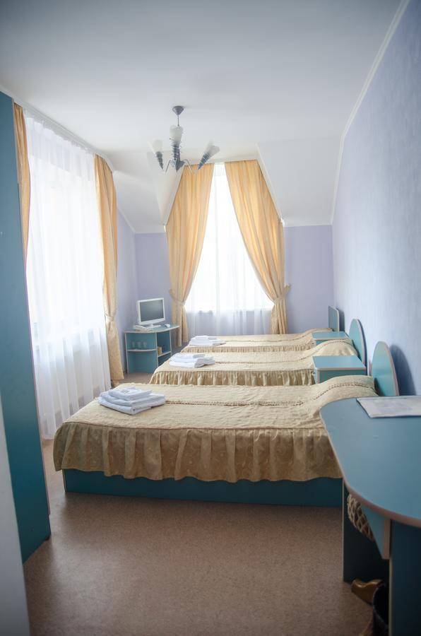 Galant Hotel Boryspil Bagian luar foto